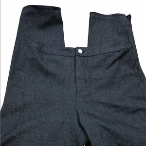 Lysse size 6 grey pants